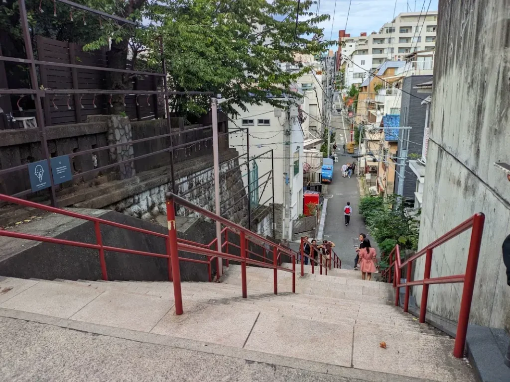 Suga Shrine, the shrine that appeared in the end scene of Kimi no Na Wa.